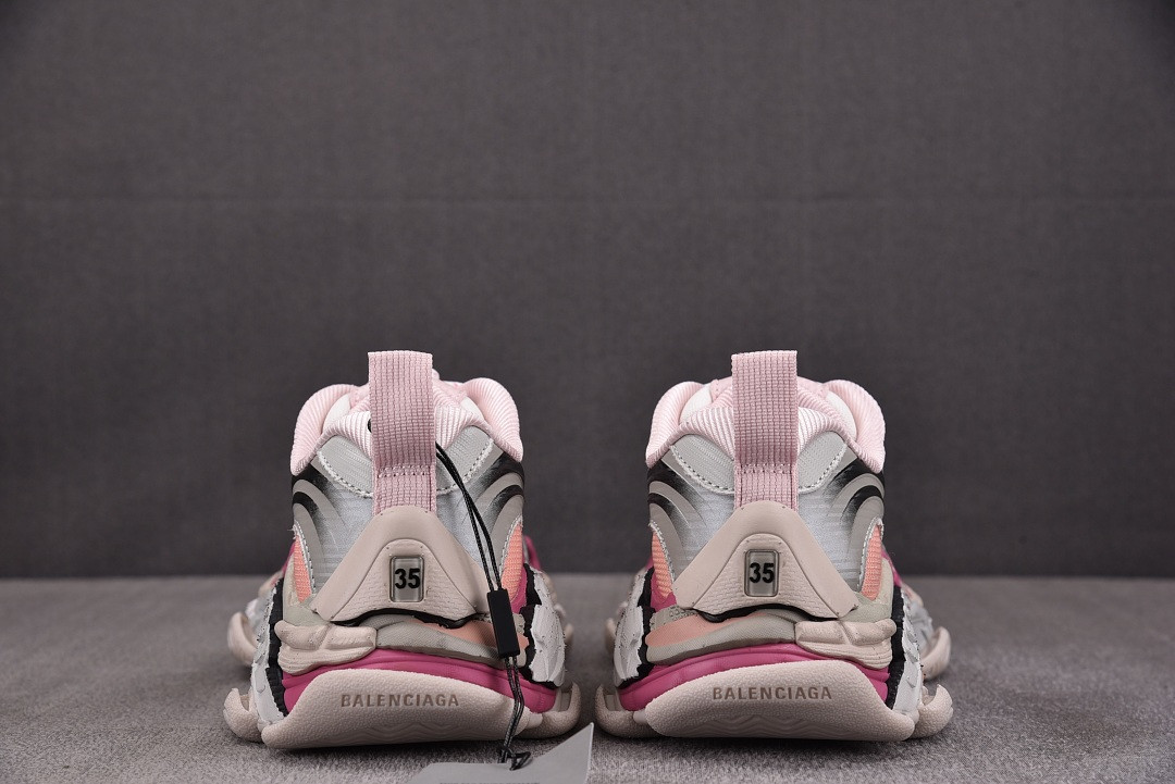 Ba1en*iaga TRIPLE S