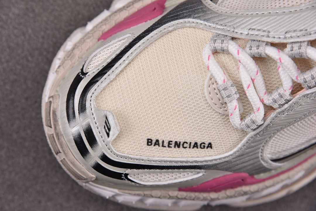 Ba1en*iaga TRIPLE S