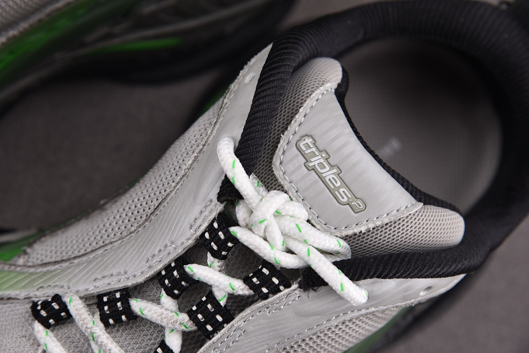 Ba1en*iaga TRIPLE S