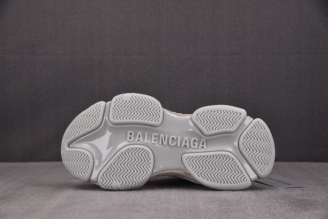 Ba1en*iaga TRIPLE S