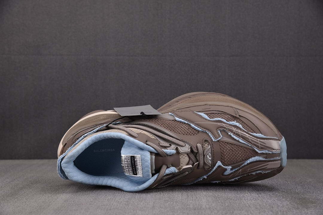 Ba1en*iaga Jet sneakers