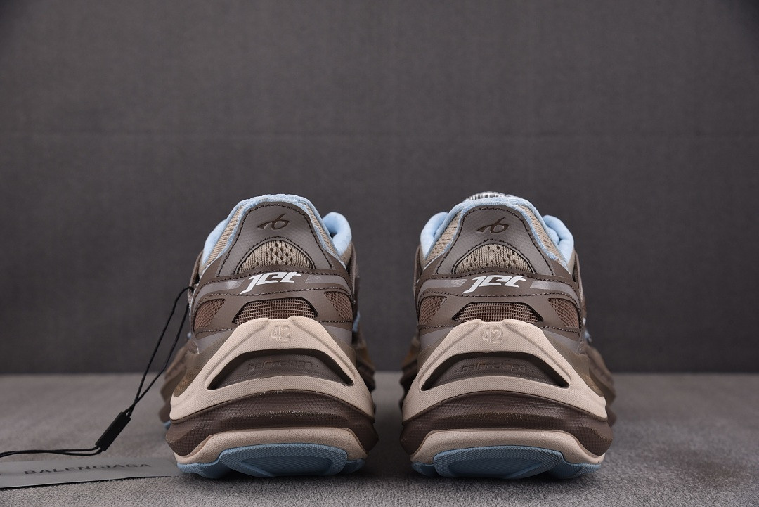 Ba1en*iaga Jet sneakers