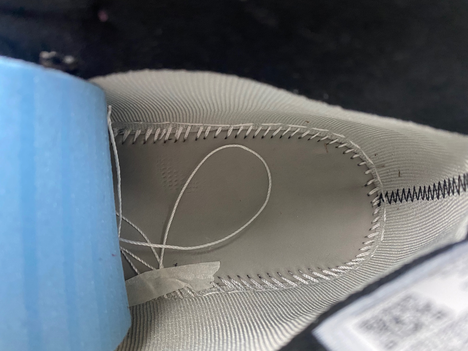 Jordan 1 High Element Gore-Tex Berry - DB2889-500