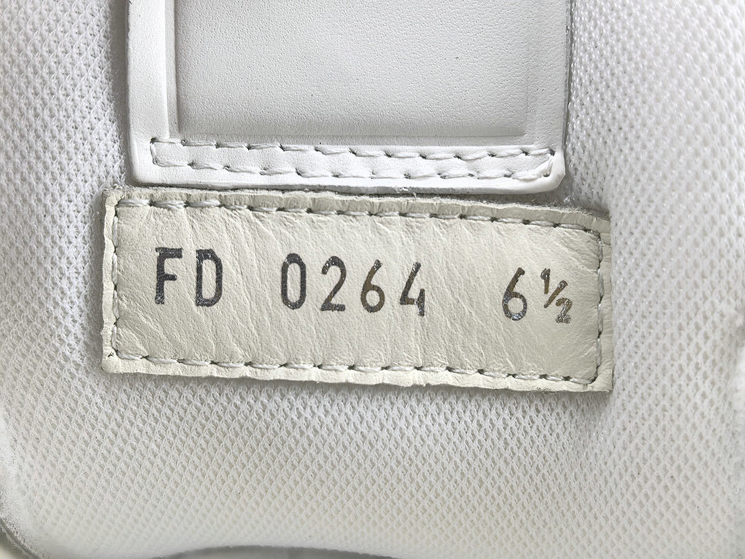 LOU1_TON SNEAKERS