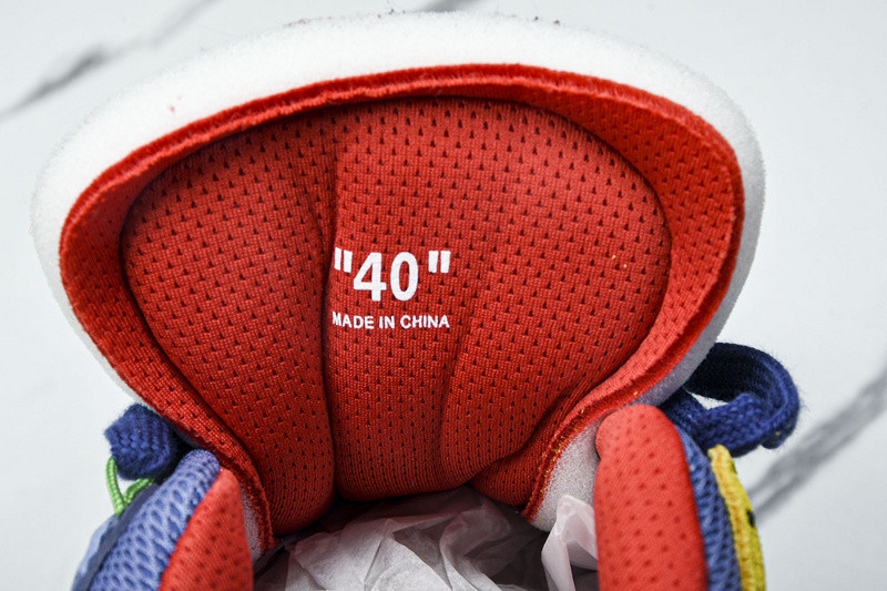 OW C/O ODSY-1000 SPORTS SHOES