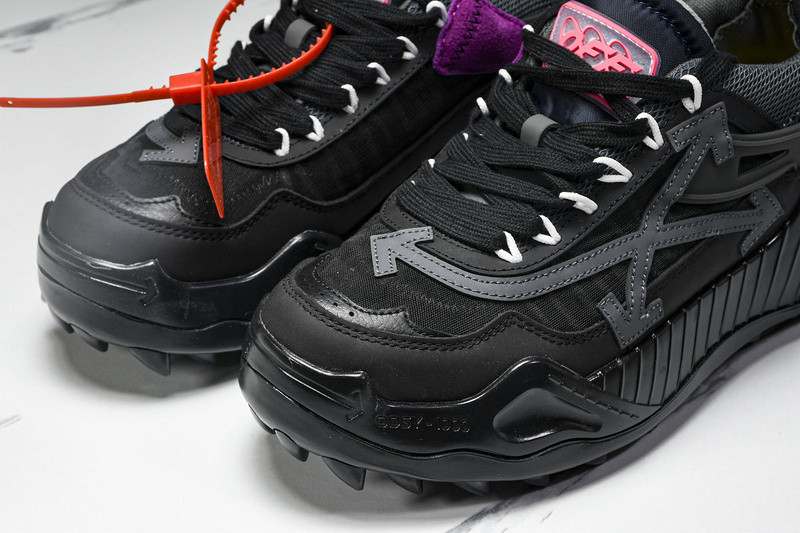 OW C/O ODSY-1000 SPORTS SHOES