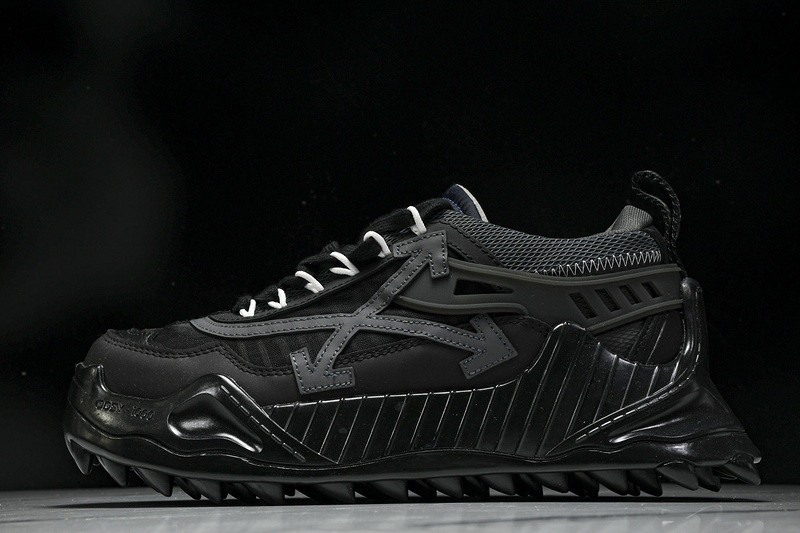 OW C/O ODSY-1000 SPORTS SHOES