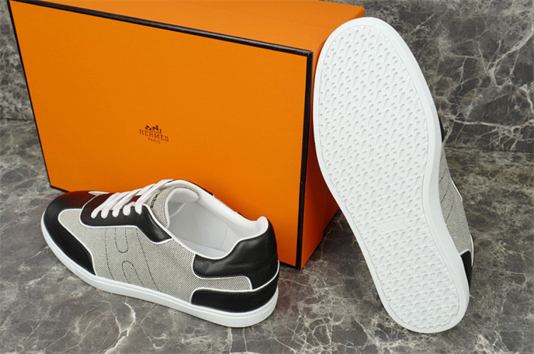 H*ER*MES SNEAKER