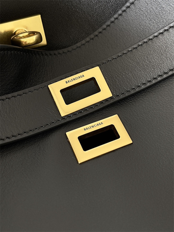 Ba1en*iaga bel air large hobo bag