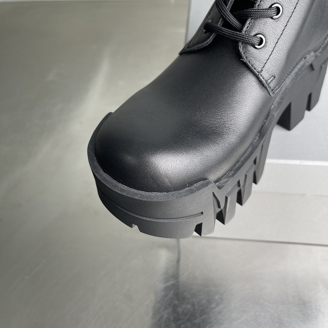 Ba1en*iaga boots