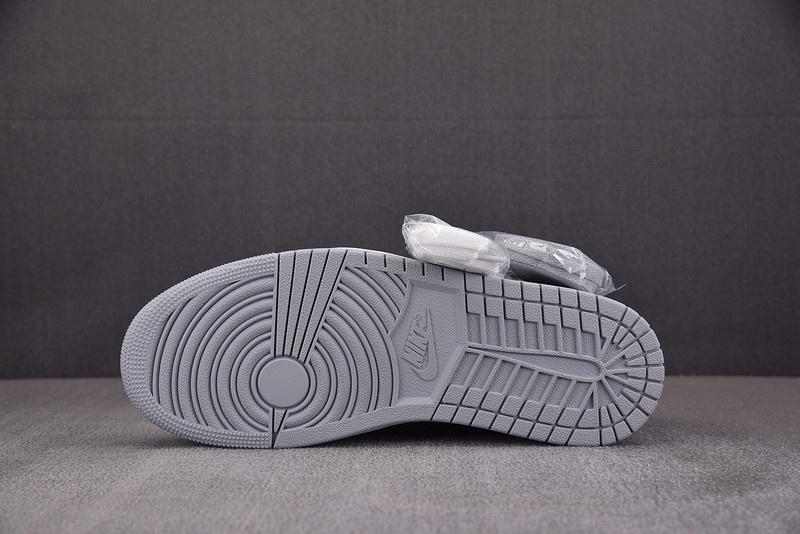 Air Jordan 1 Low OG "Barons" CZ0790-110