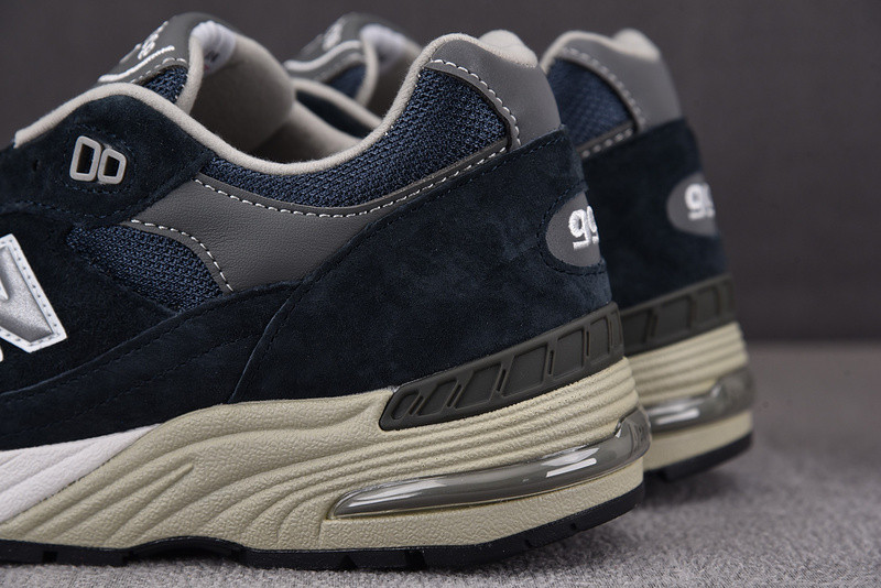 KITH x New Balance 991 