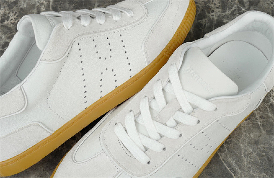 H*ER*MES SNEAKER