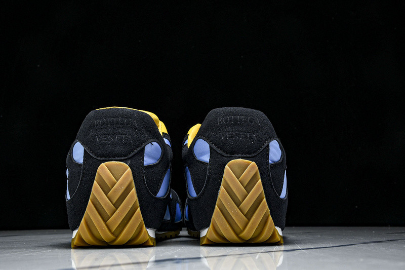 b0tt*ga Ven*ta orbit sneaker