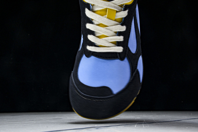 b0tt*ga Ven*ta orbit sneaker