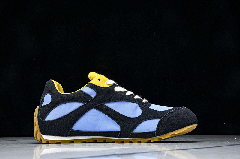 b0tt*ga Ven*ta orbit sneaker