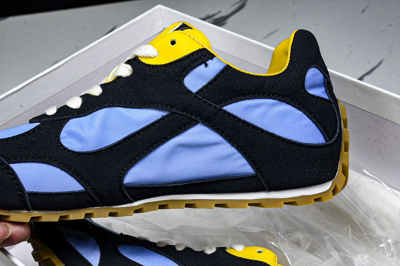 b0tt*ga Ven*ta orbit sneaker