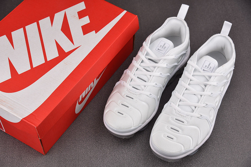 NEW Nike Air VaporMax Plus White Pure Platinum 924453-100