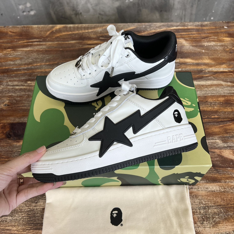 BAPE SNEAKERS