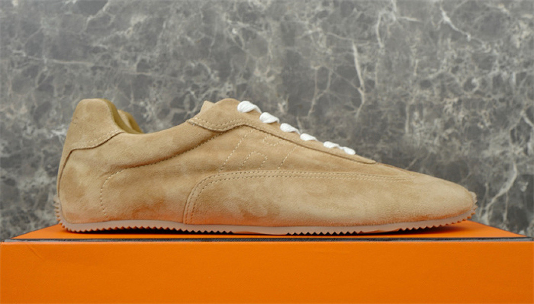 H*ER*MES SNEAKER