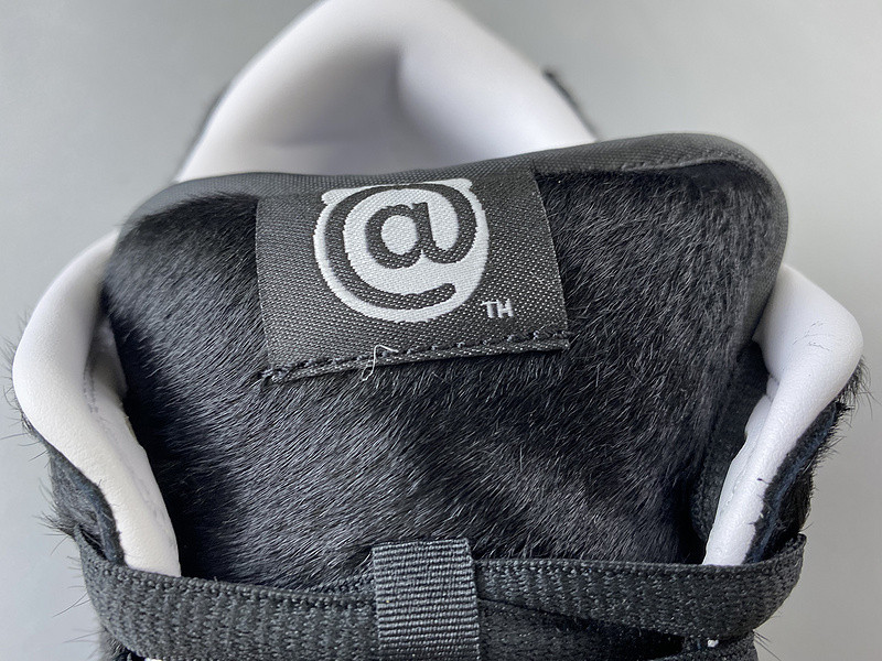 NIKE SB DUNK LOW BLACK WHITE CZ5127-001