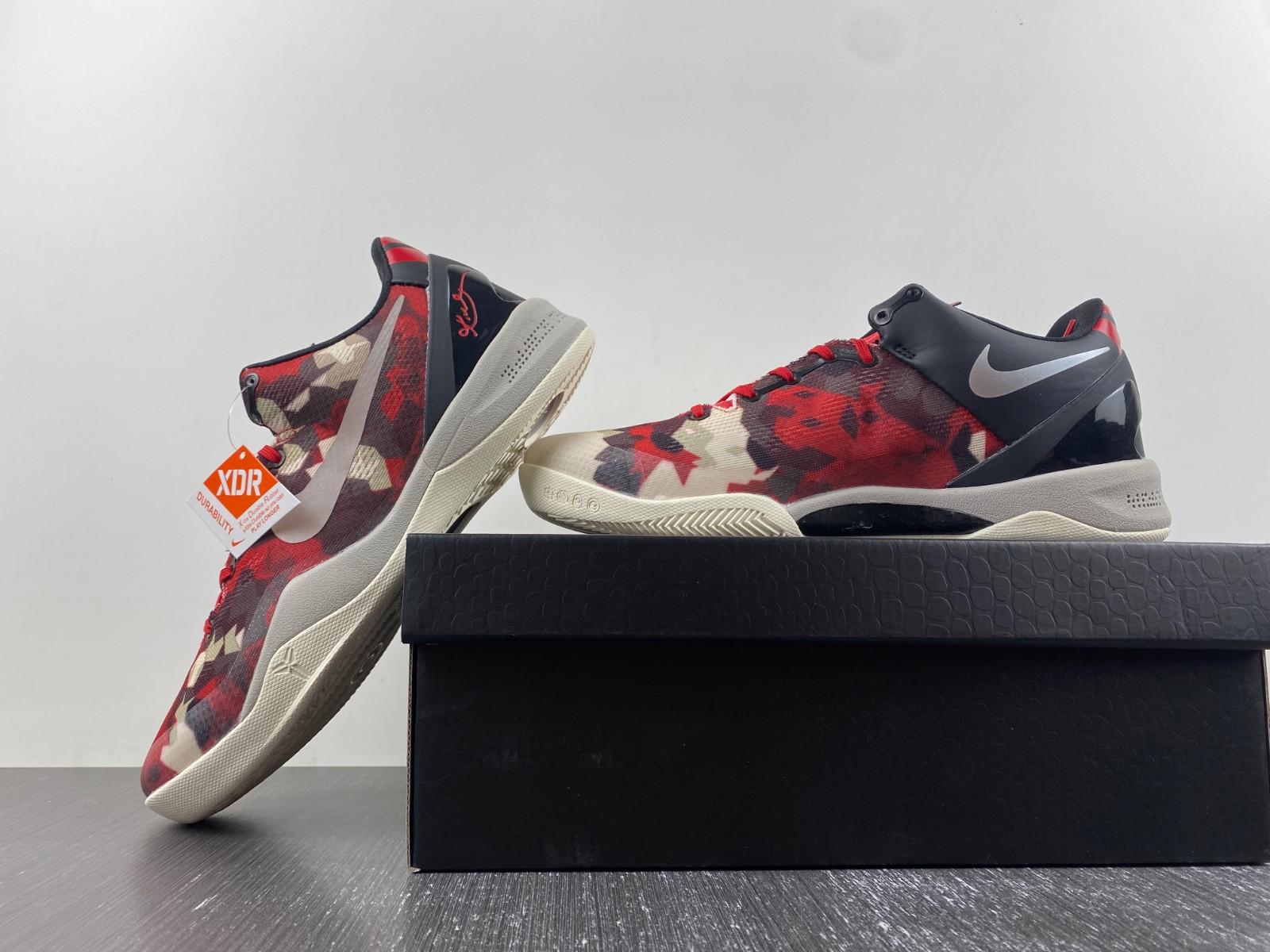 Nike Kobe 8 Milk Snake - 555035-601
