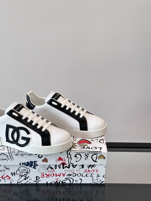 DG SNEAKER