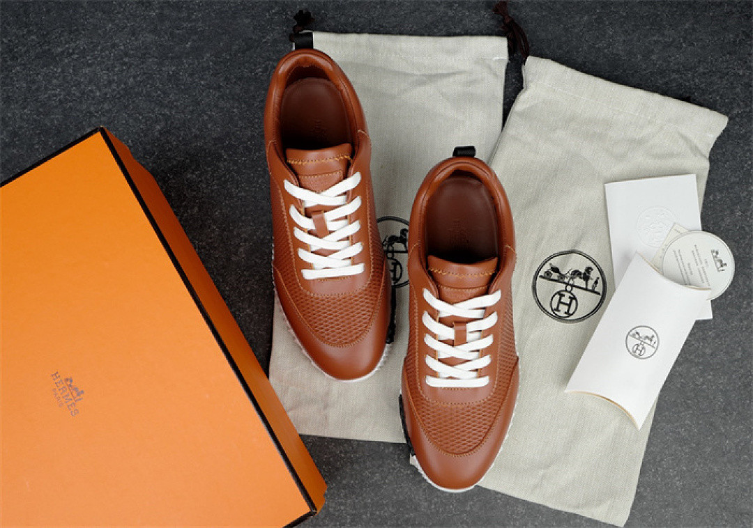 H*ER*MES SNEAKER