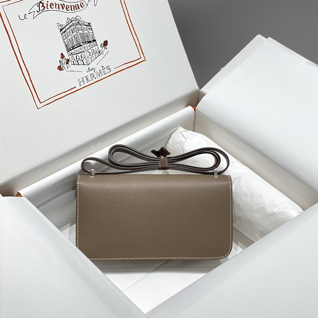 H*RMES BAGS size 26x16x6cm