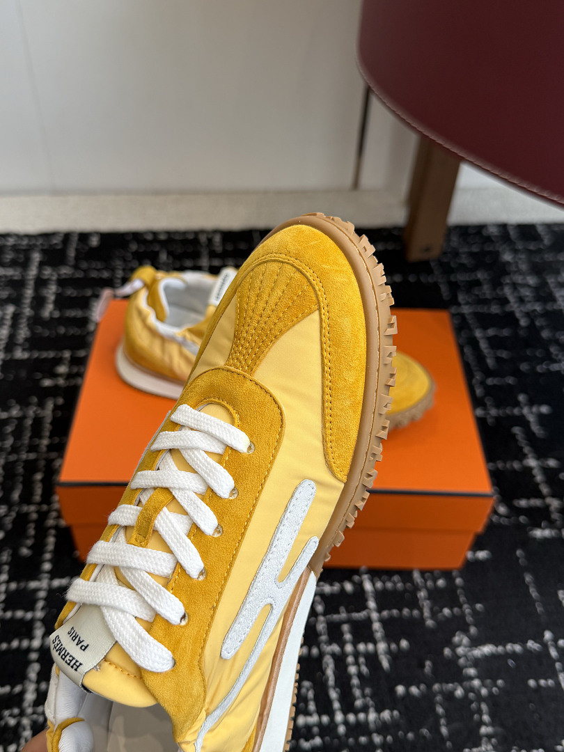 H*ER*MES SNEAKER