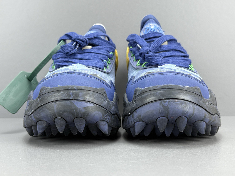 OW C/O ODSY-1000 SPORTS SHOES