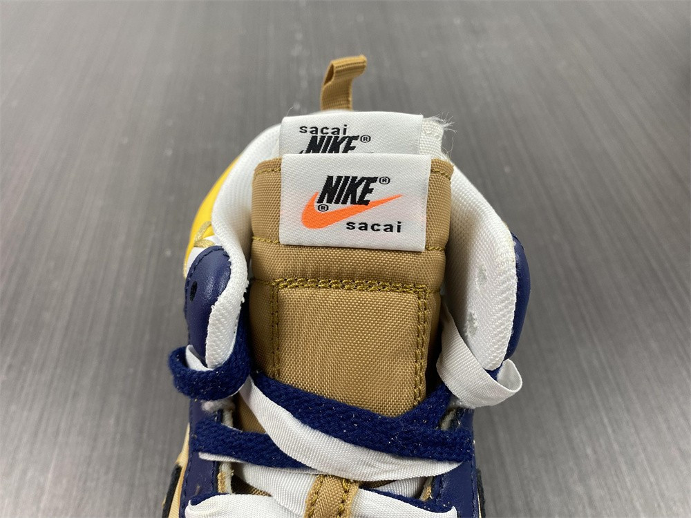 Nike Vaporwaffle sacai Jean Paul Gaultier Sesame Blue DH9186-200