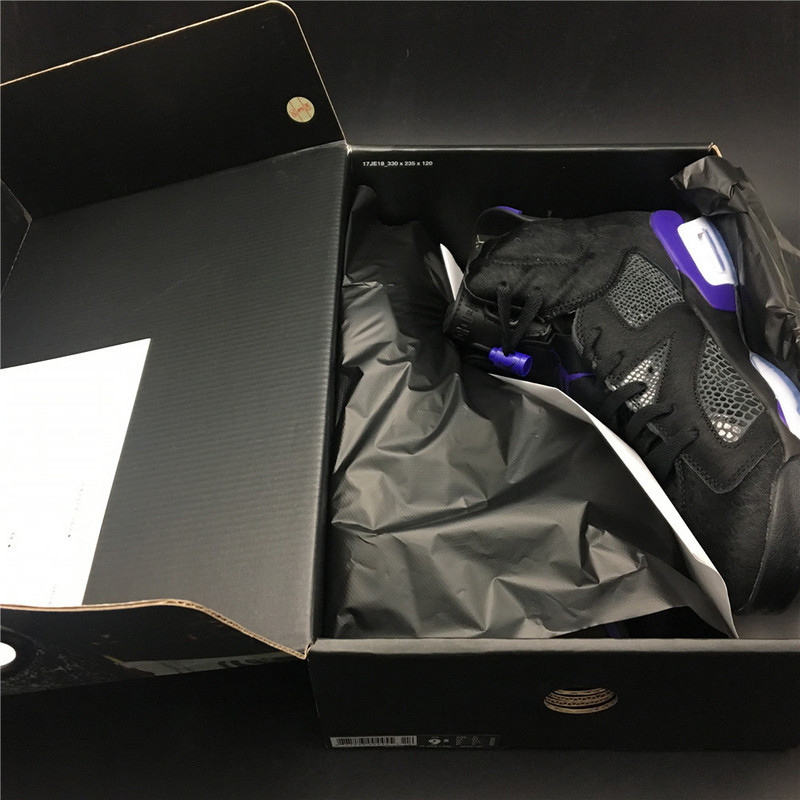 Air Jordan 6 Black Cat x Social Status AR2257-00528