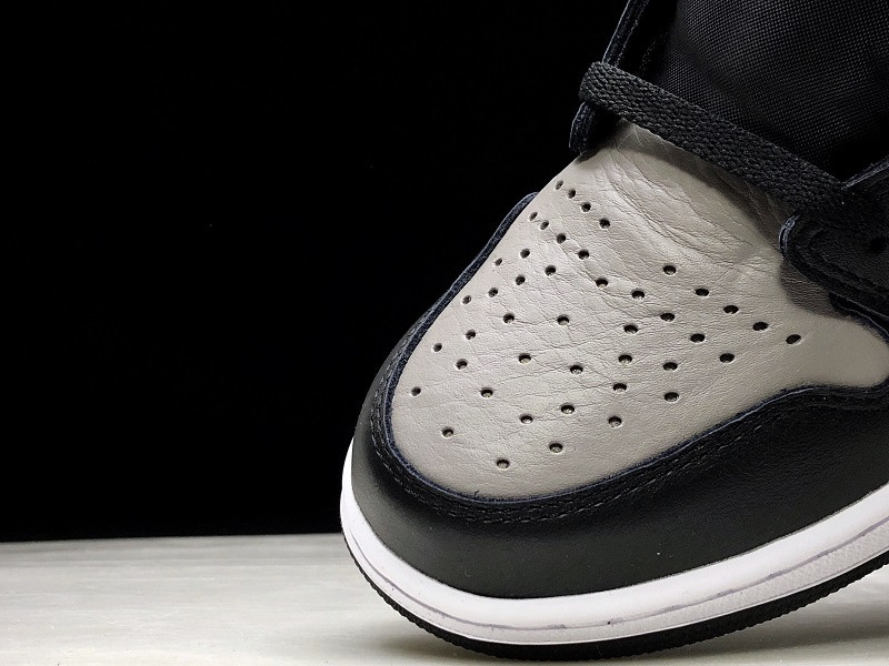 AIR JORDAN 1 RETRO HIGH OG SHADOW 555088-013