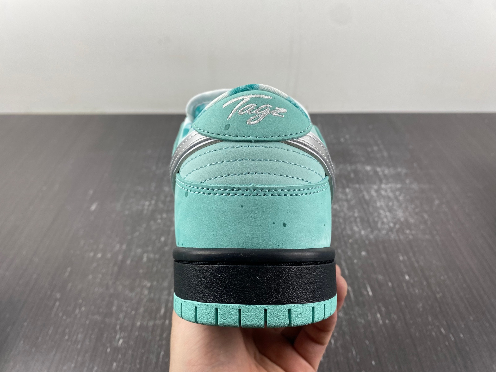 concepts x T*f*ny co. x nike sb dunk low bv1310-402