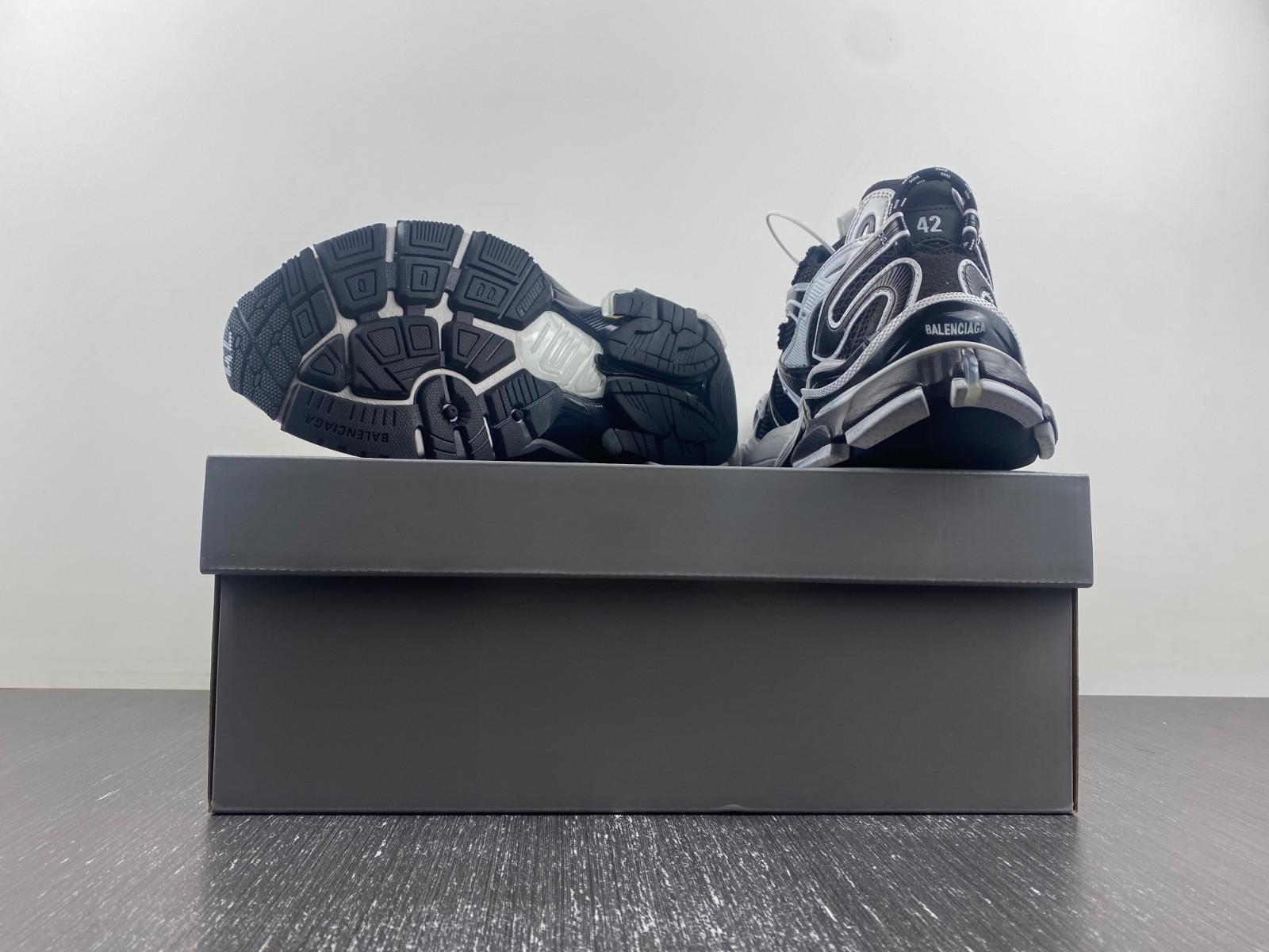 Ba*len*cia*ga runner 779066-w3rbxp-0213