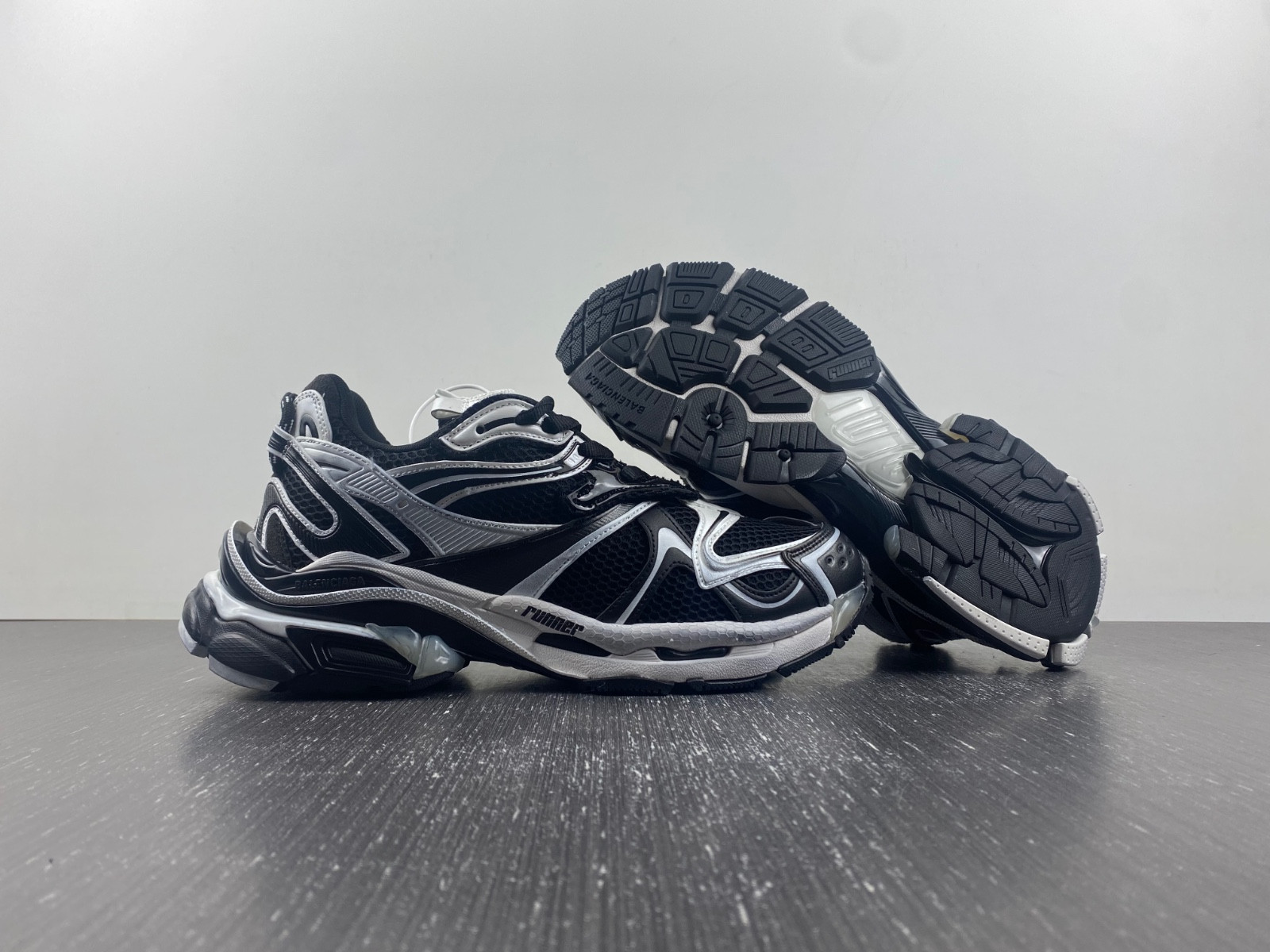 Ba*len*cia*ga runner 779066-w3rbxp-0213