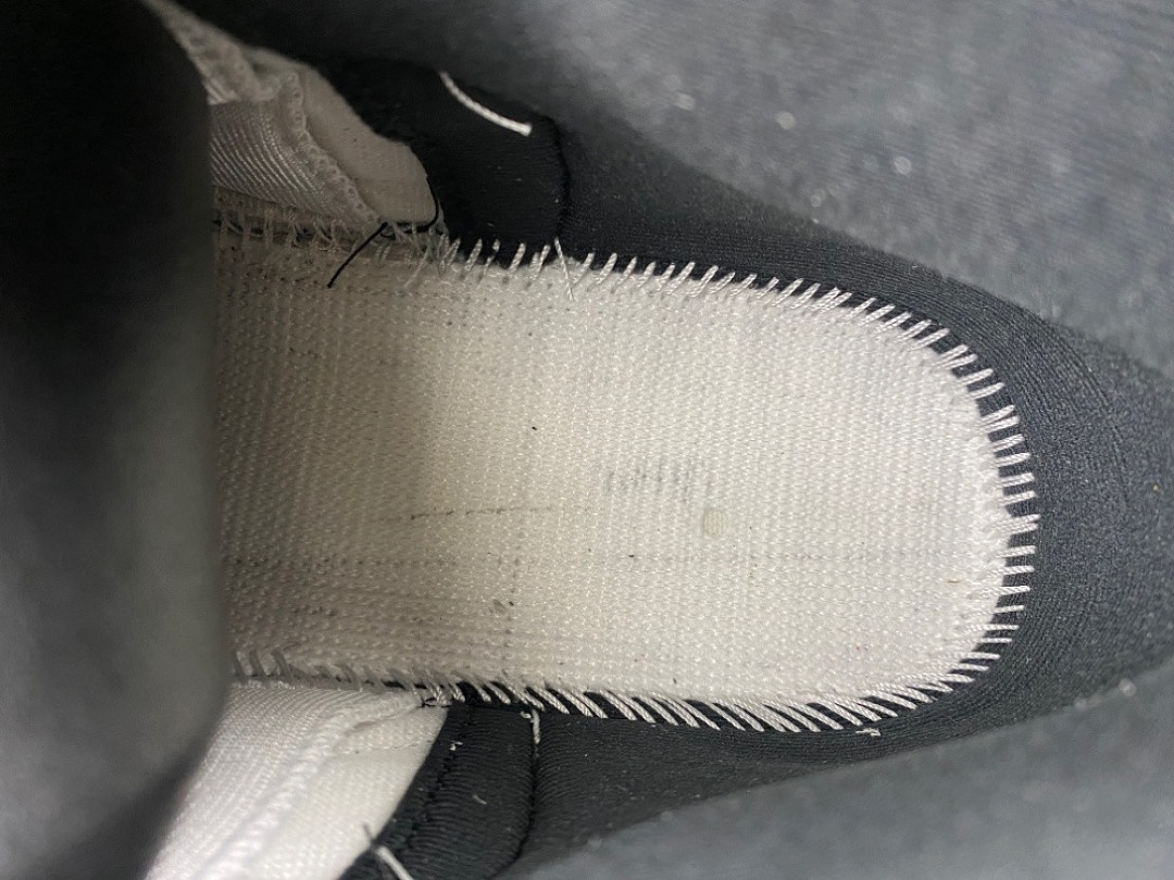 Air Jordan 12 Bucks “Idols Become Rivals” CT8013-103
