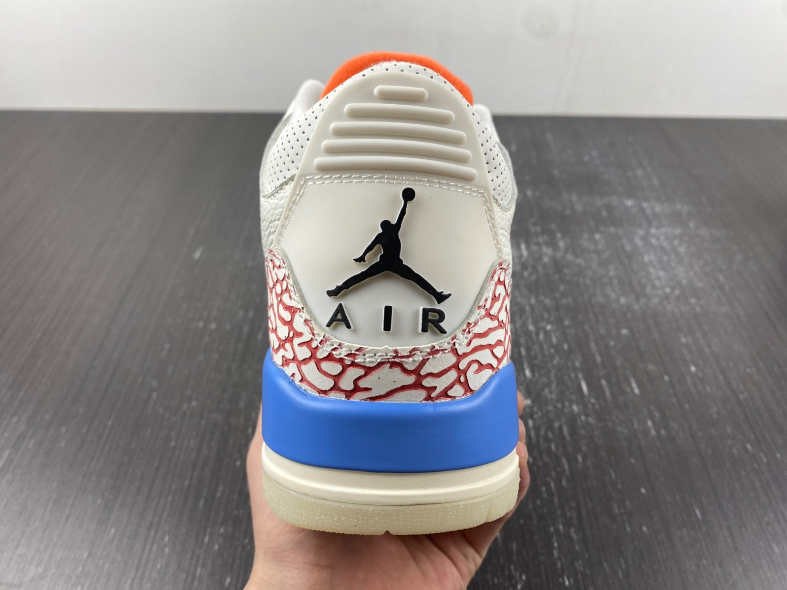 Jordan 3 Retro CK9246-001