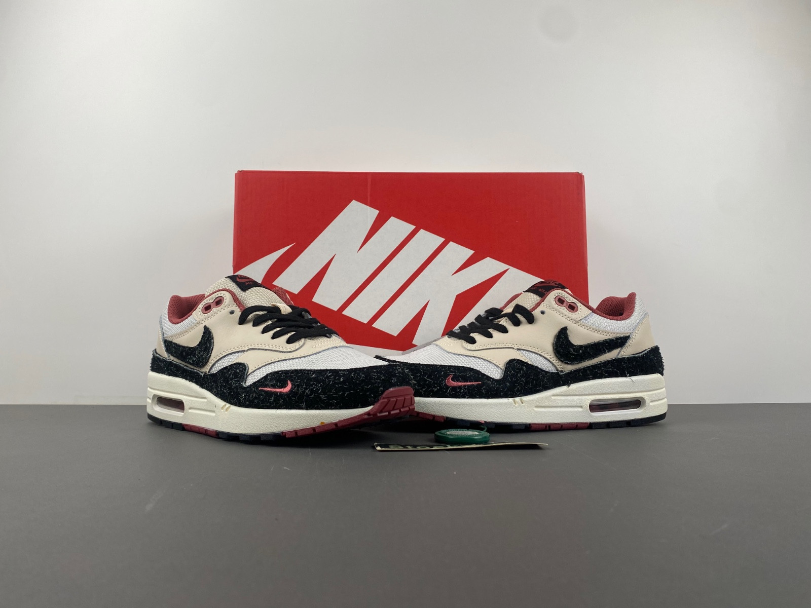 Nike Air Max 1 Keep Rippin Stop Slippin 2.0 FD5743-200