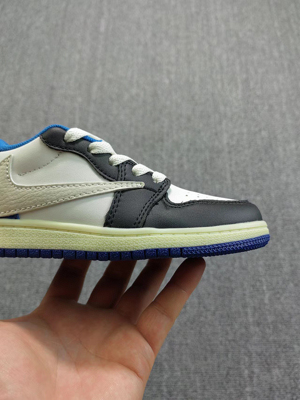 AIR JORDAN 1 KIDS SHOES