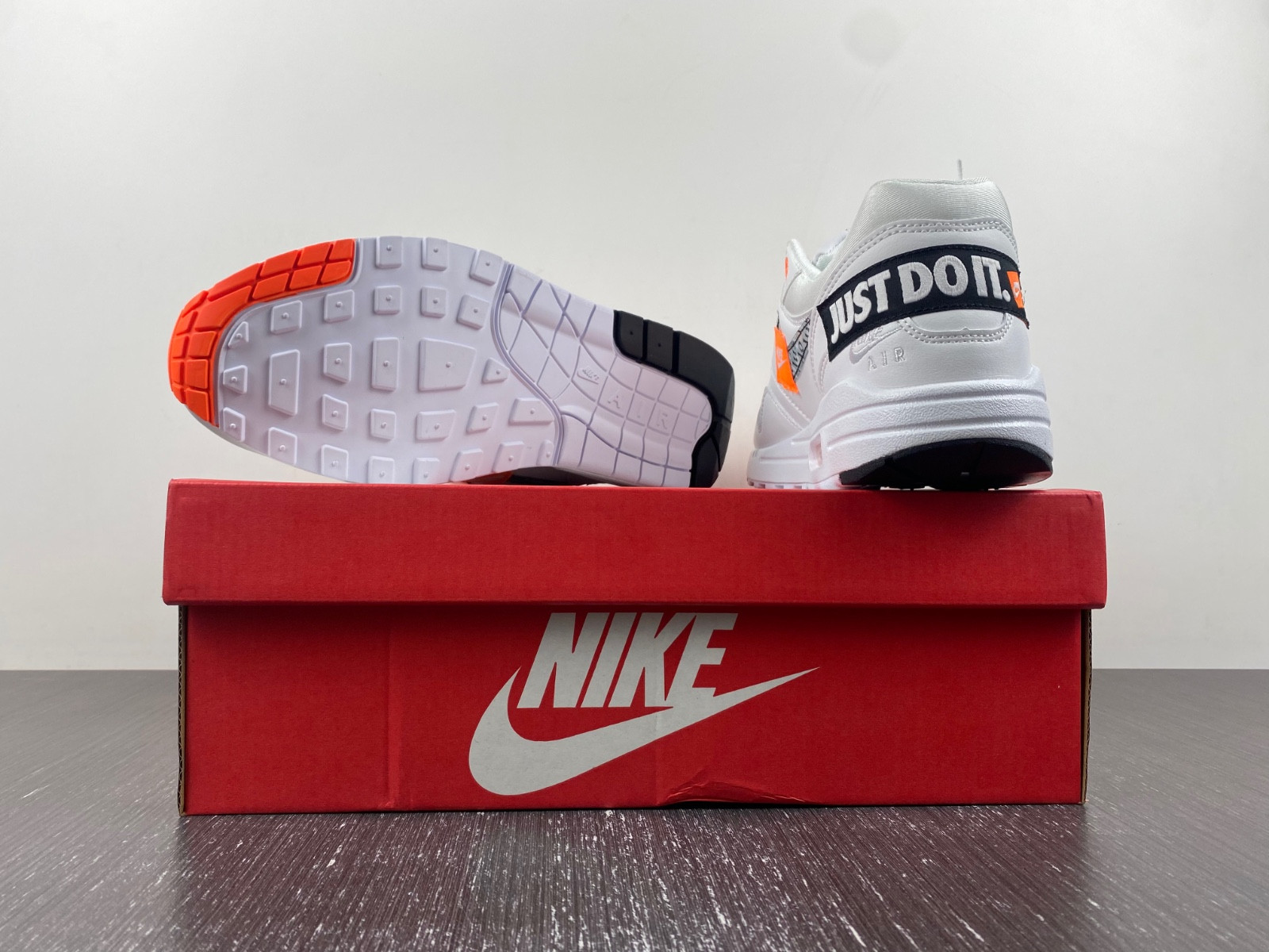 Nike Air Max 1 Just Do It 2018 - AO1021-100