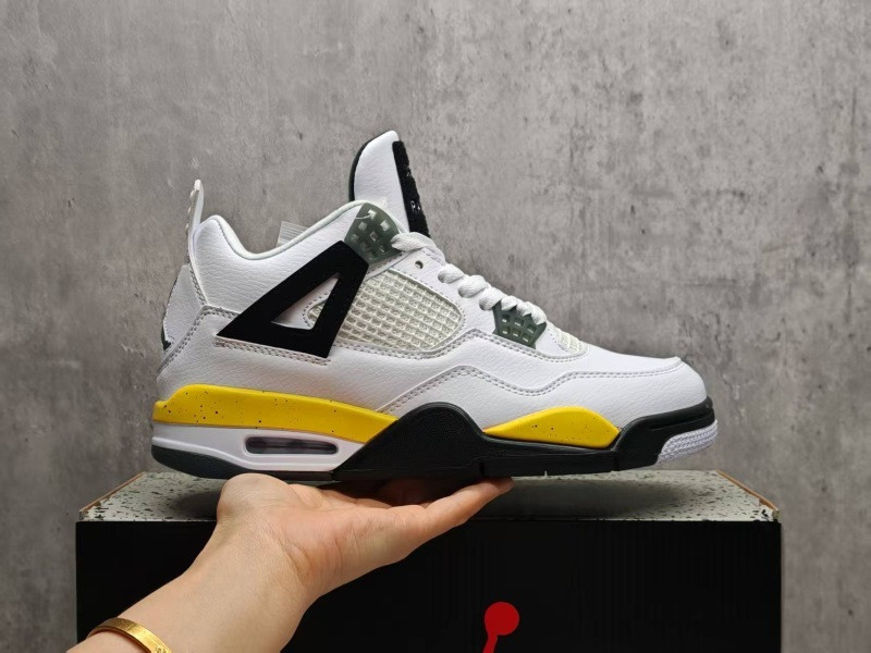 Air Jordan 4 Tour Yellow 2026 IO2463-102