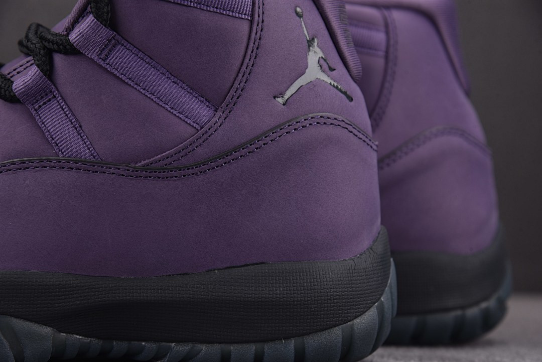 Air Jordan 11 "Canyon Purple" IO8961-553