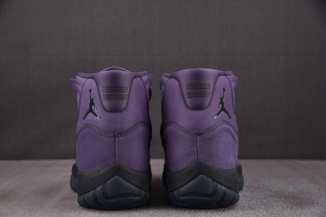 Air Jordan 11 "Canyon Purple" IO8961-553