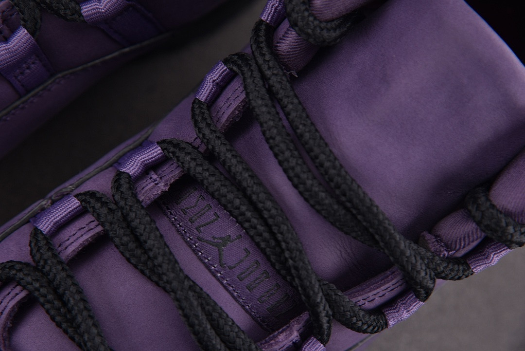 Air Jordan 11 "Canyon Purple" IO8961-553