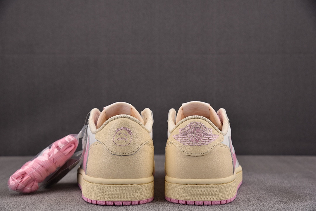 Travis Scott x Air Jordan 1 Low OG SP "Shy Pink" IQ7604-100