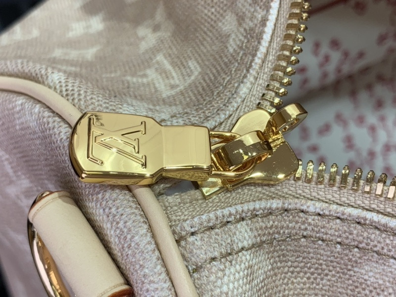 1V Keepall BAG