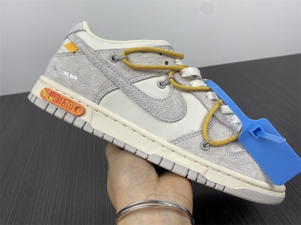 NIKE DUNK LOW OW LOT 34 OF 50 DJ0950-102