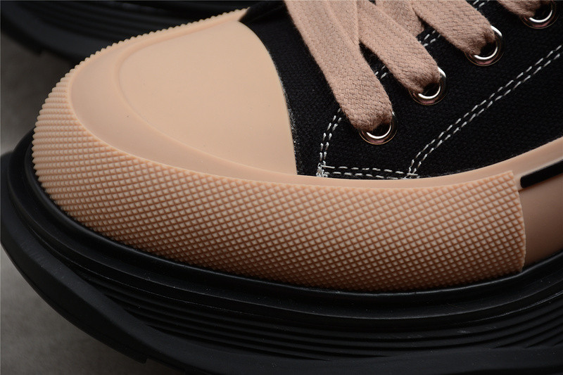 a1exa*der Mcqv*en sneaker